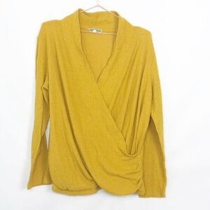 Pleione Waffle Knit Wrap Mustard Top Like New XL